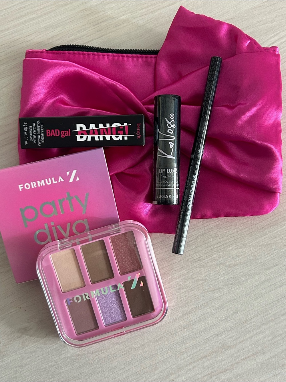 Makeup bundle